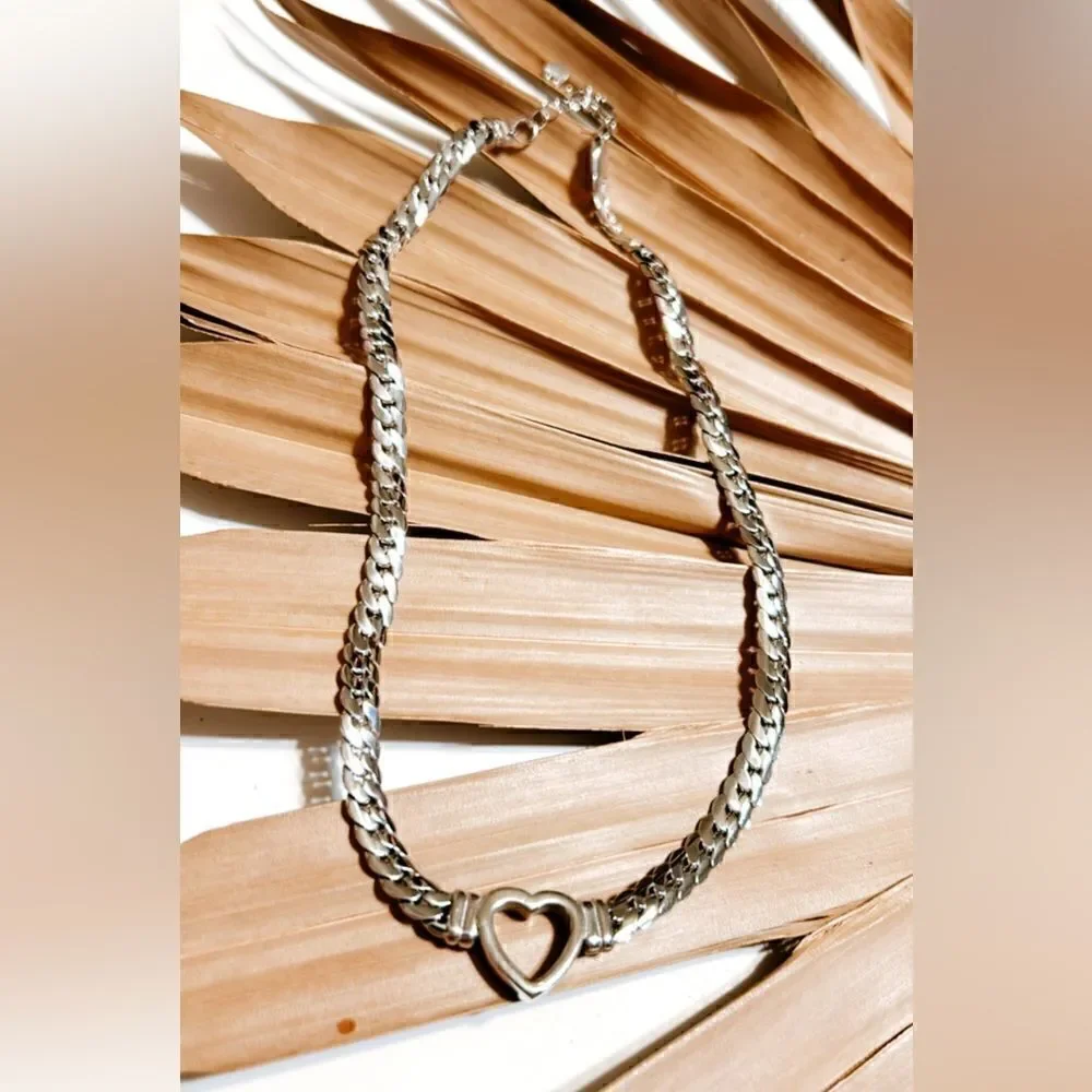 vintage style necklace A295